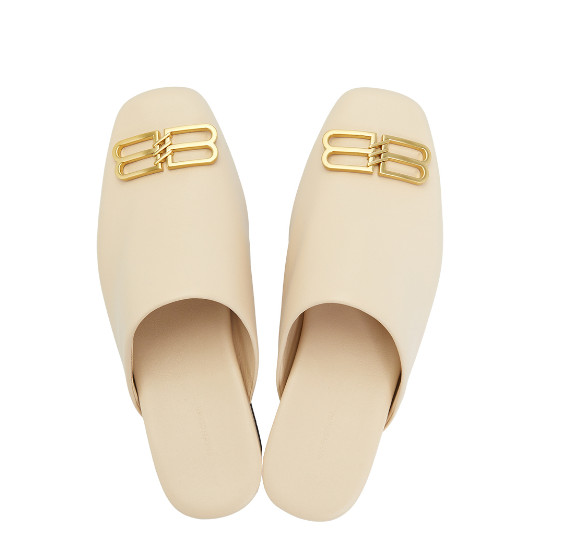 ‘COSY BB’ LEATHER SLIDES - Cream 