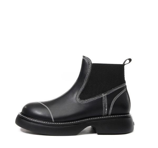 Everyday Chelsea Boots
