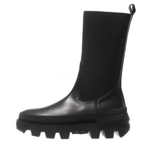 NEUE Chelsea boots