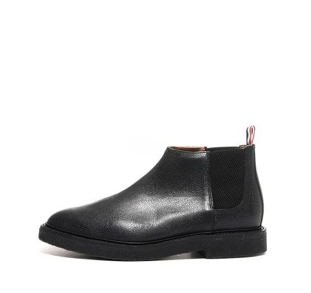 Pebble Grain Leather Crepe Sole Mid Top Chelsea Boots