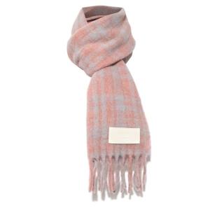 Oversized check pattern scarf