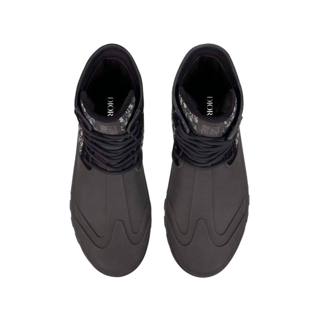 Garden Lace-Up Boot