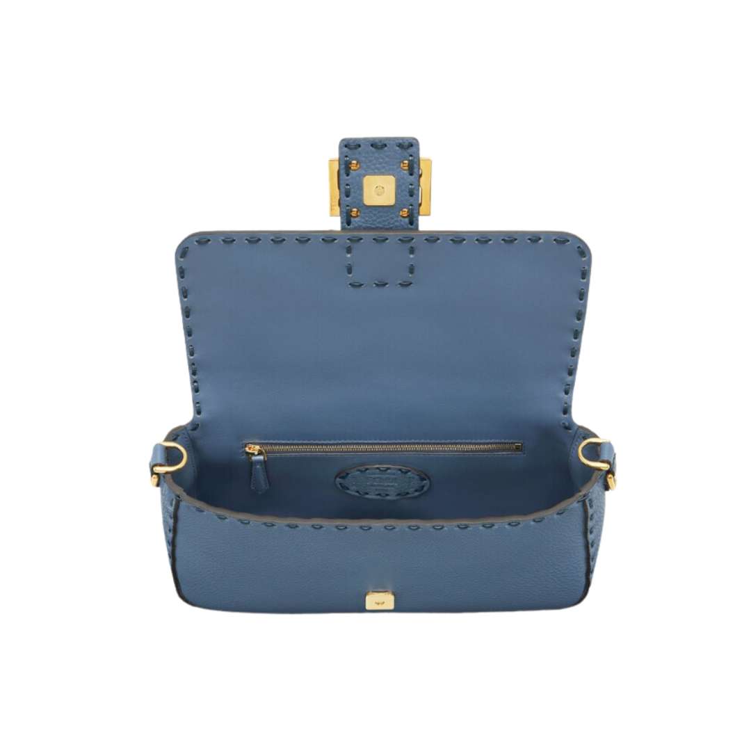 Baguette Blue Selleria bag with oversize topstitching