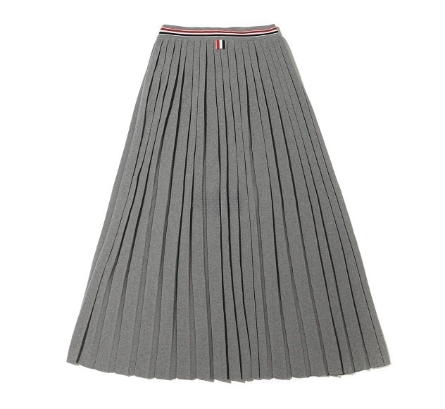 Waist banding pleated long skirt