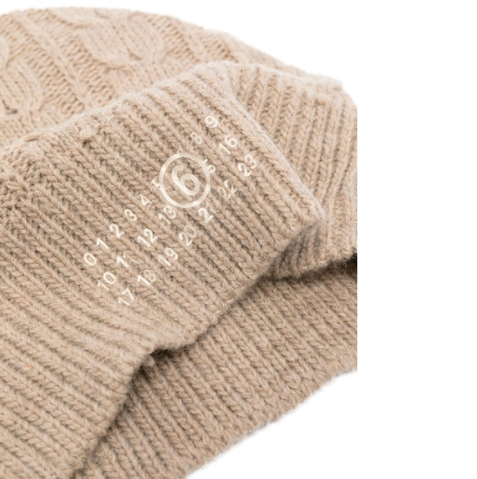 Number logo cable knit beanie