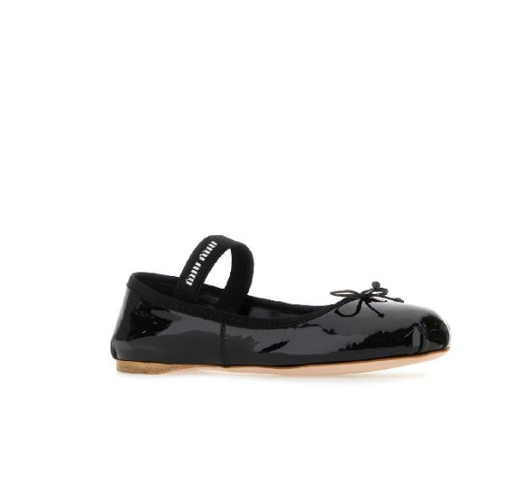 Logo band ballerina shoes