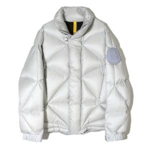 PHARELL collaboration Oak short down jacket