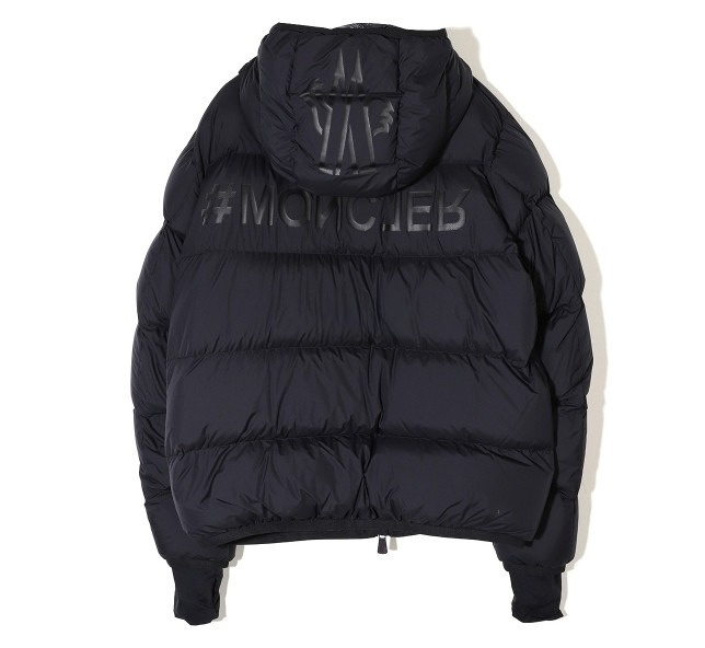 ADRET short down jacket