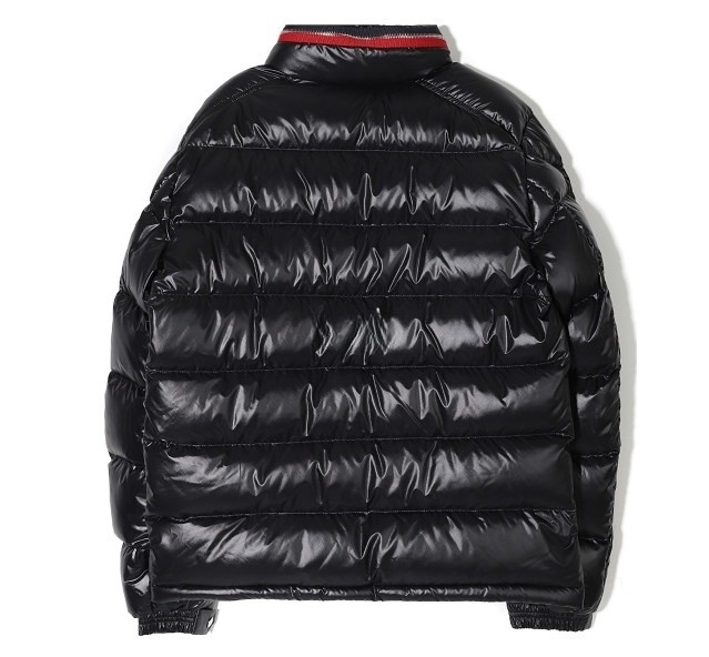 Bourne short down jacket