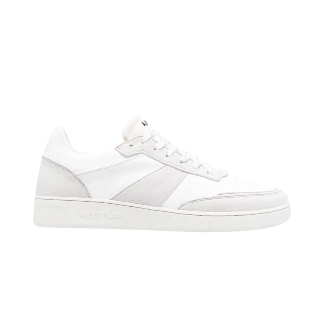 Plain Sneaker