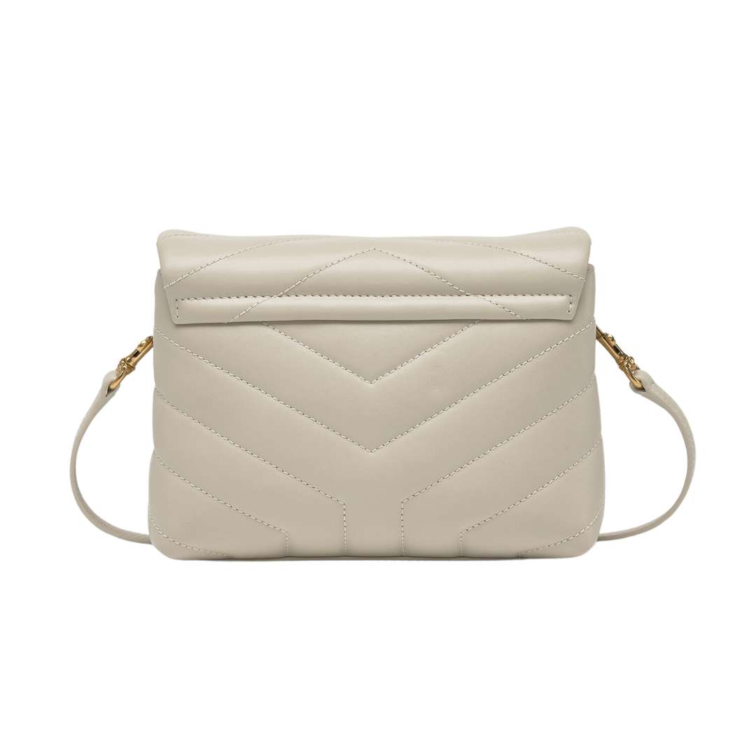 Toy loulou in quilted leather