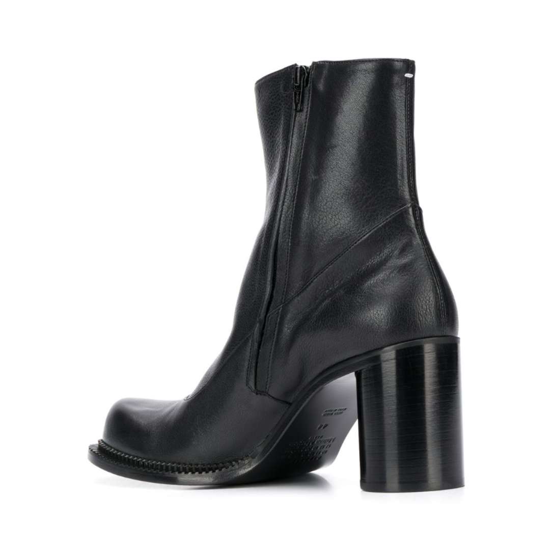 Runway Round Toe Chunky Heel Ankle Boots
