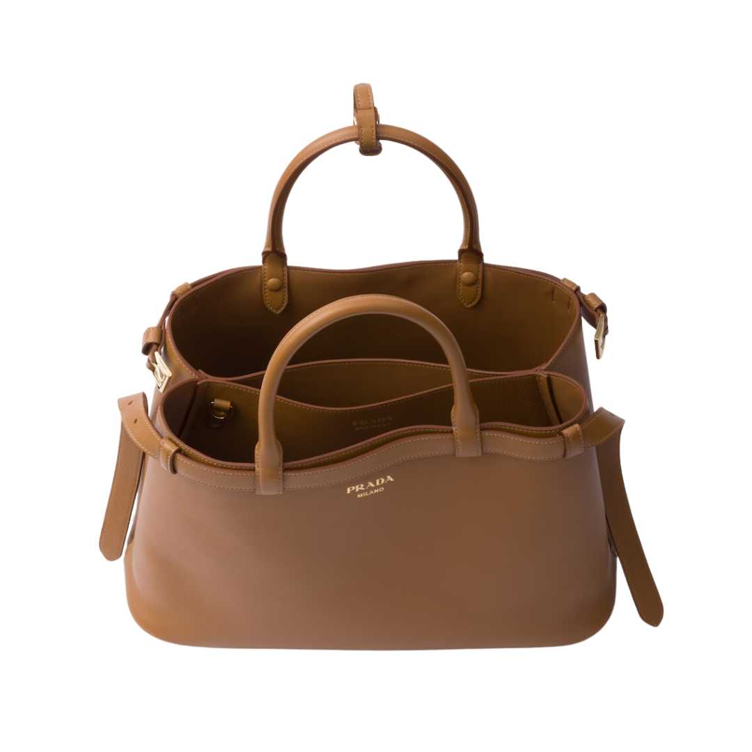 Medium leather handbag with belt