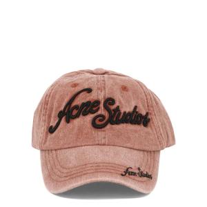 Baseball cap with logo