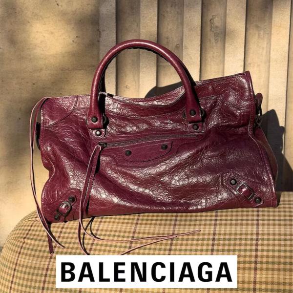 BALENCIAGA